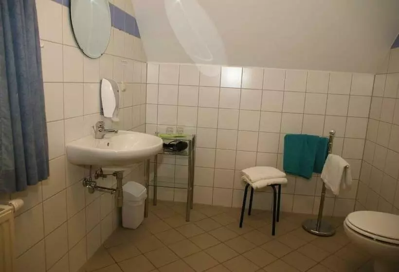 Retkeilymaja Pernegger Dorfstub´n