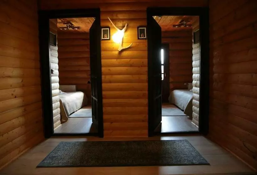 Retkeilymaja Székelyföld Fogadó