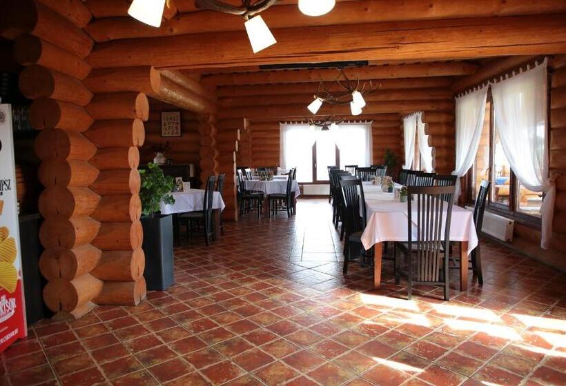 فندق صغير Székelyföld Fogadó