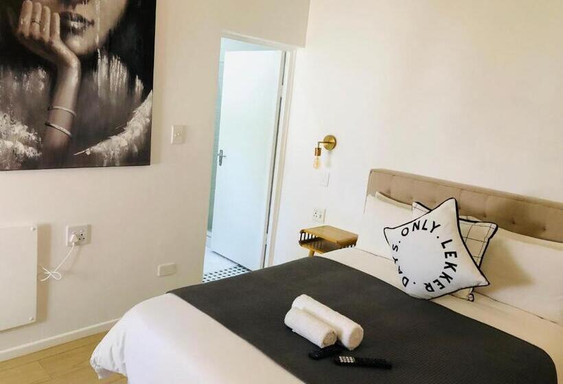 مبيت وإفطار Bluebanana Lodge