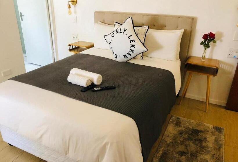 مبيت وإفطار Bluebanana Lodge