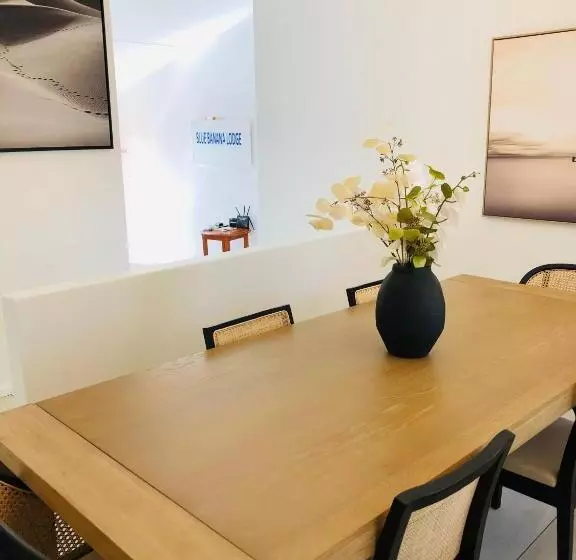 Aamiaismajoitus (B&B) Bluebanana Lodge