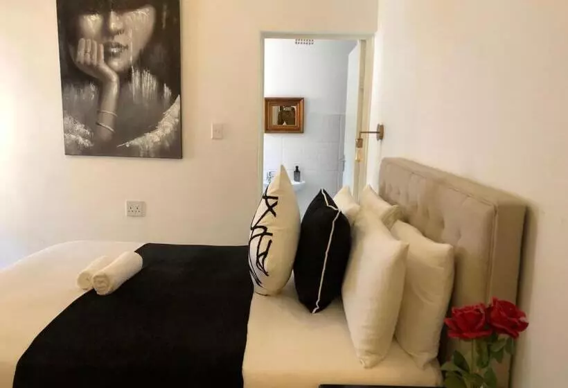 Aamiaismajoitus (B&B) Bluebanana Lodge