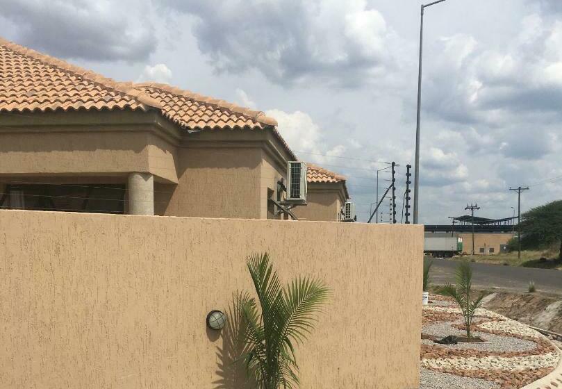 Bed and Breakfast Infinity Bnb Gaborone