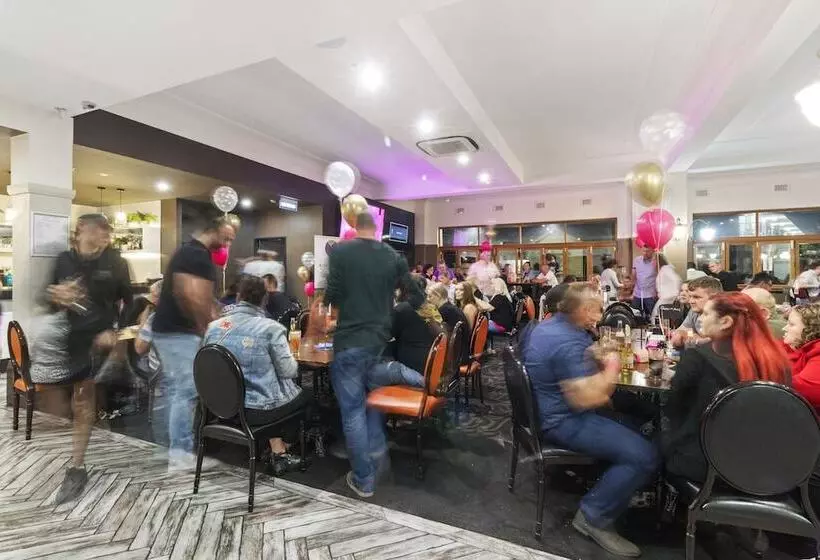 ホテル Queanbeyan Canberra