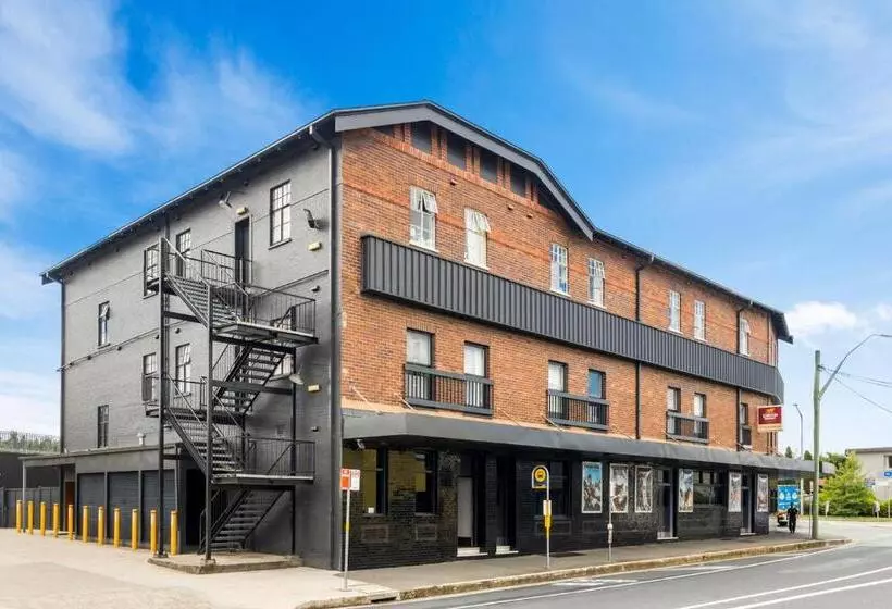 ホテル Queanbeyan Canberra