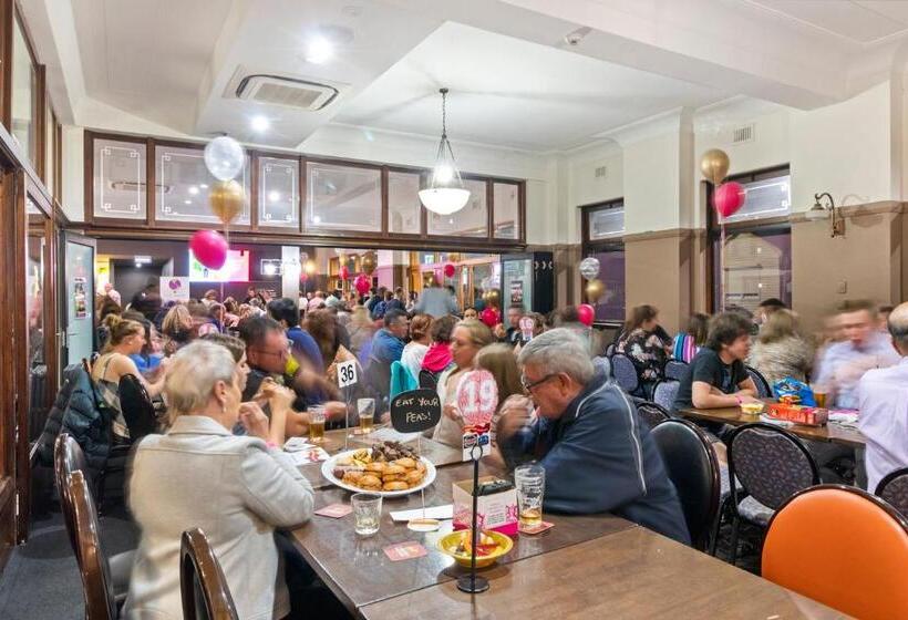 בית מלון כפרי Queanbeyan Canberra