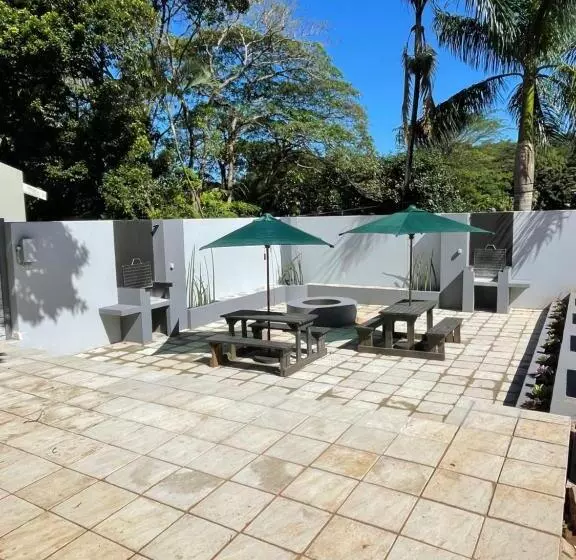 Majatalo Guest House On Gillian Unit 6