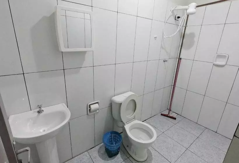 ペンション Pousada Vidal