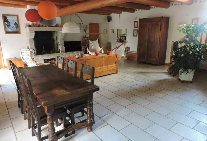 Aamiaismajoitus (B&B) La Sérénité