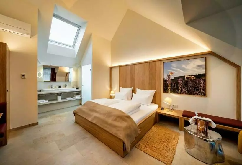 Hotelli Flora Auf Gut Guntrams