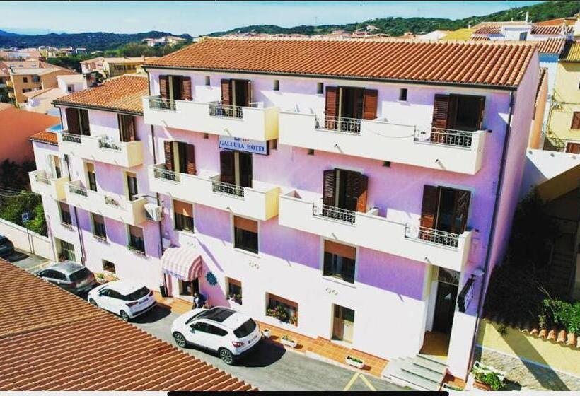 Отель Gallura