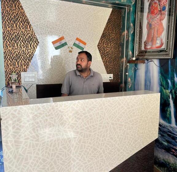 Hotel Manas Ac Rooms