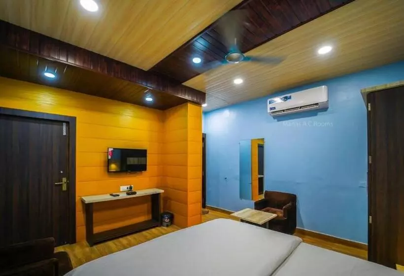 Hotelli Manas Ac Rooms