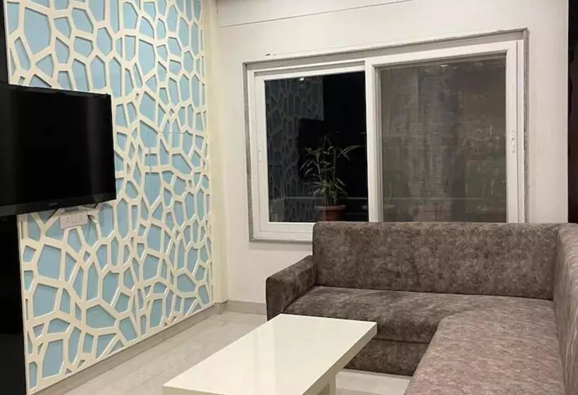 Hotelli Royal Embassy