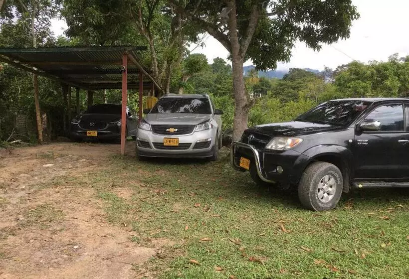 ペンション Finca La Belleza Villeta