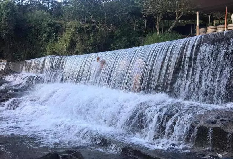 ペンション Finca La Belleza Villeta