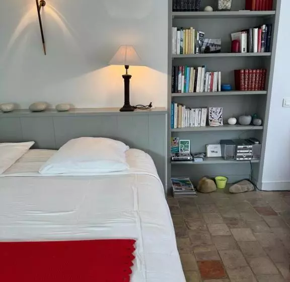 Majatalo Ma Chambre D Amis