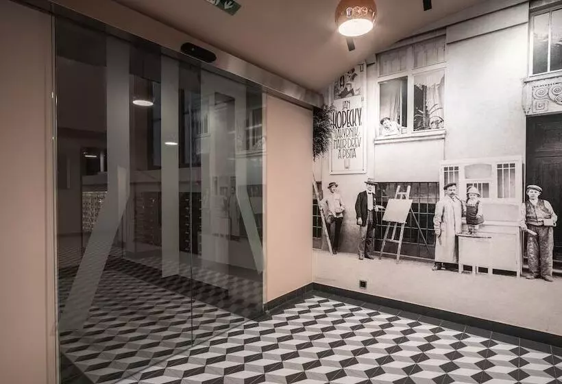 Aparthotel Rimska 14