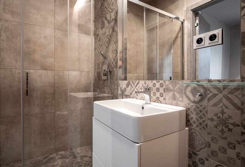 Aparthotel Rimska 14