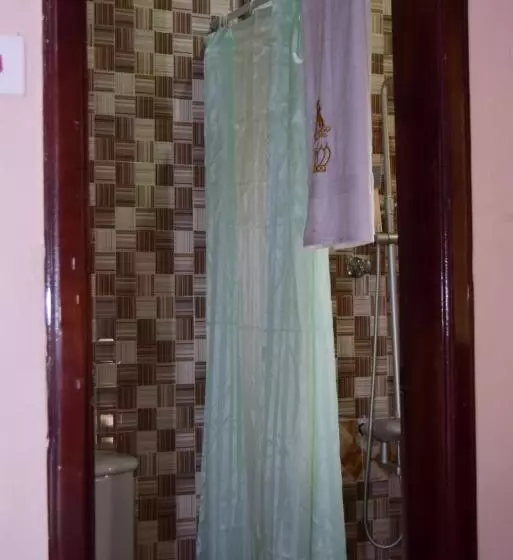 ホテル Absor Royal