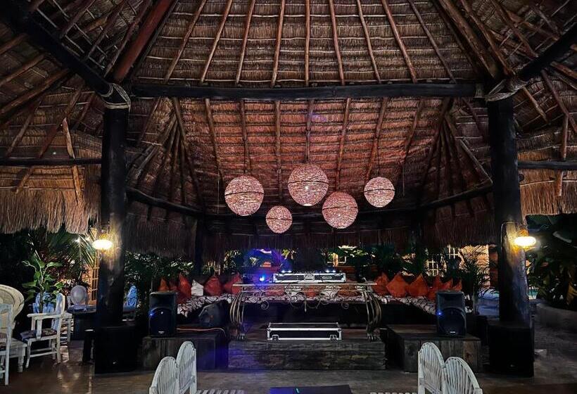 Otel Luhme Tulum Hostel