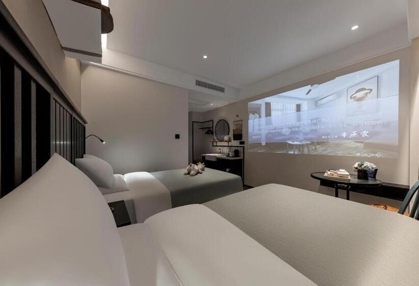 银座精宿酒店   济南泺源大街泉城广场宽厚里店