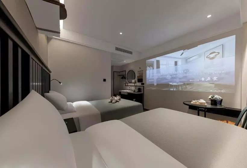 银座精宿酒店   济南泺源大街泉城广场宽厚里店