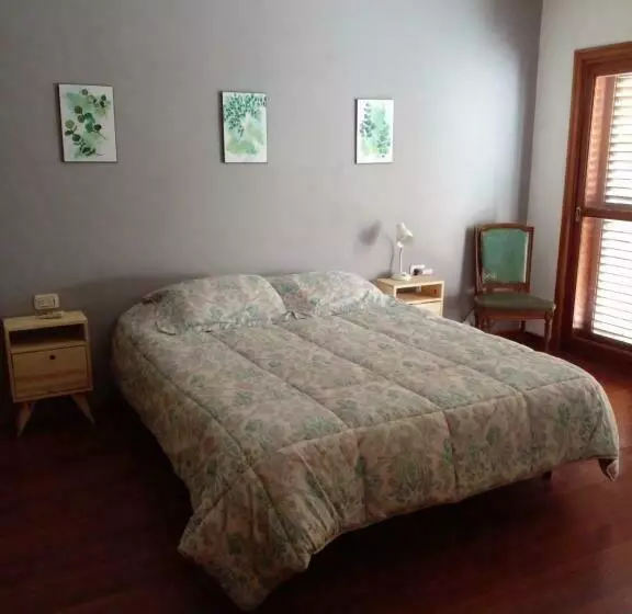 Bed & Breakfast Delta Inn   Río Tigre