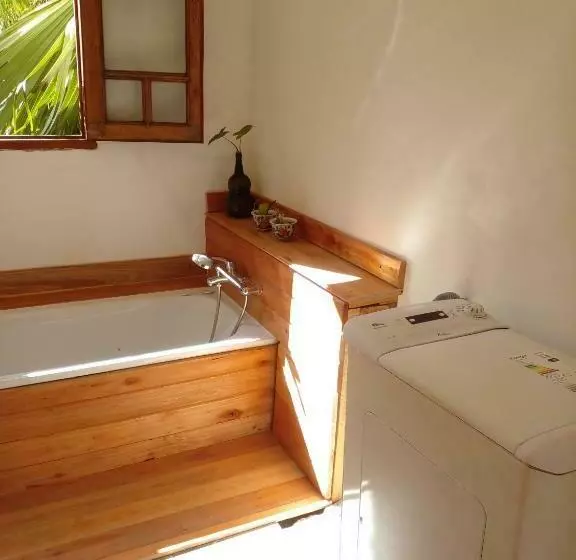 Bed & Breakfast Delta Inn   Río Tigre