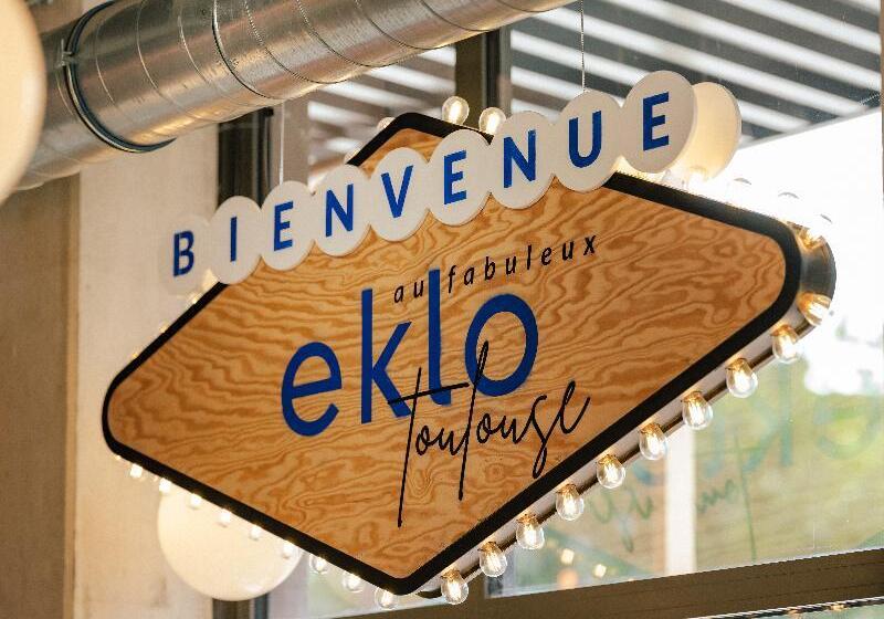 Отель Eklo Toulouse