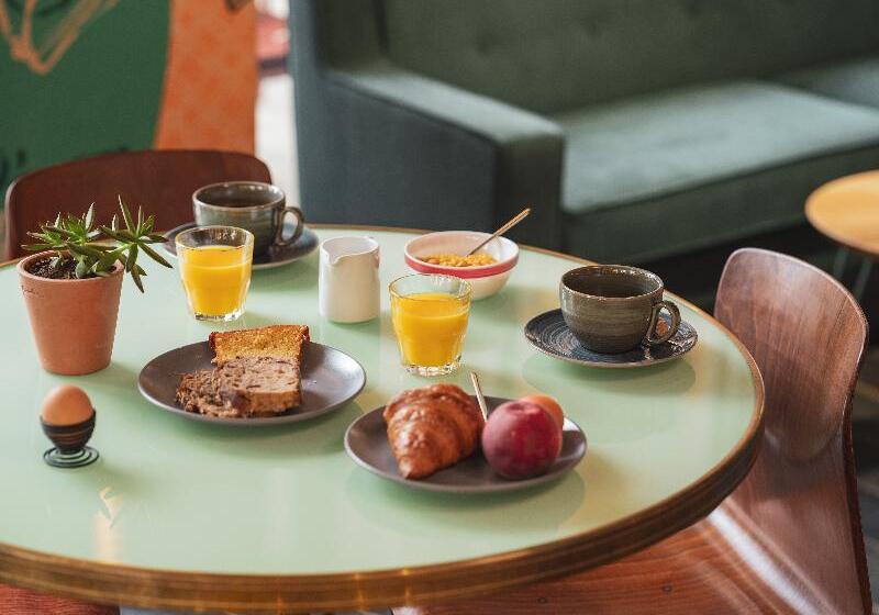 Отель Eklo Toulouse