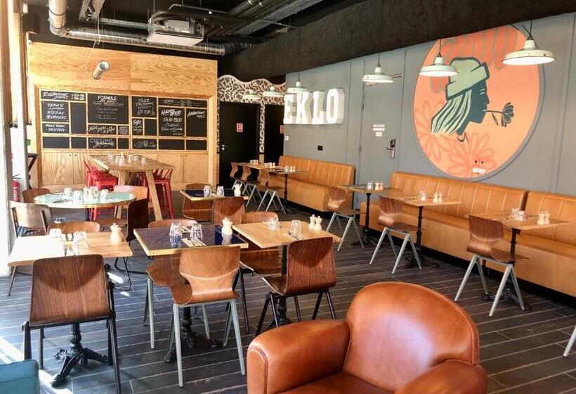 Отель Eklo Toulouse