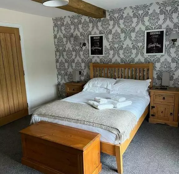 Hotelli Fox And Goat