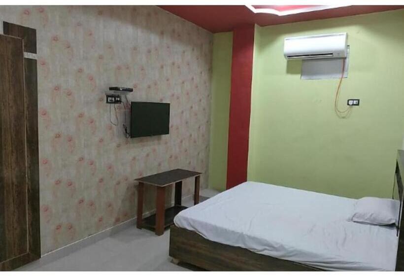 בית מלון כפרי White Stone Gonda