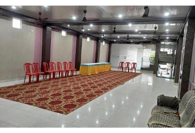 בית מלון כפרי White Stone Gonda