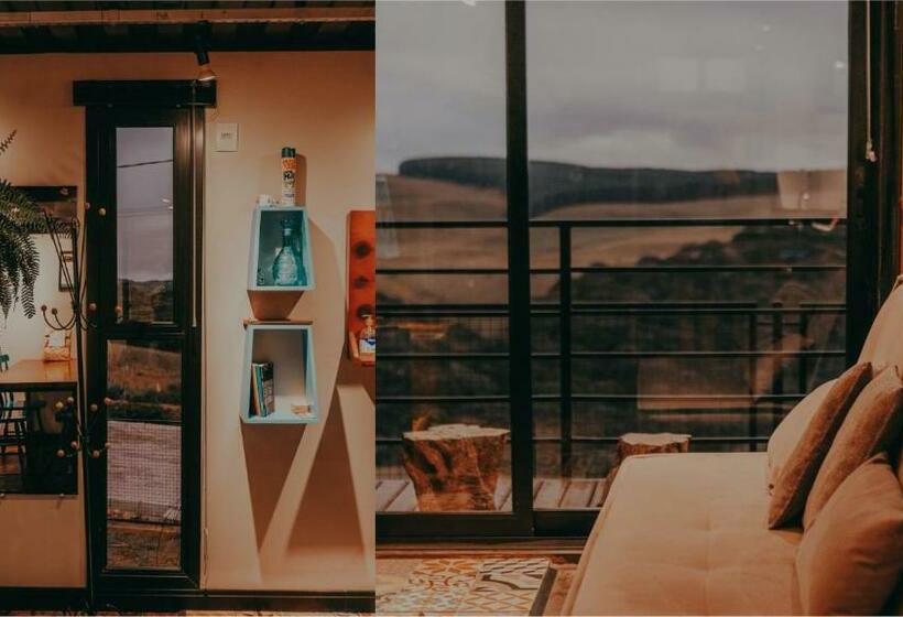 Pensão Cambará Container