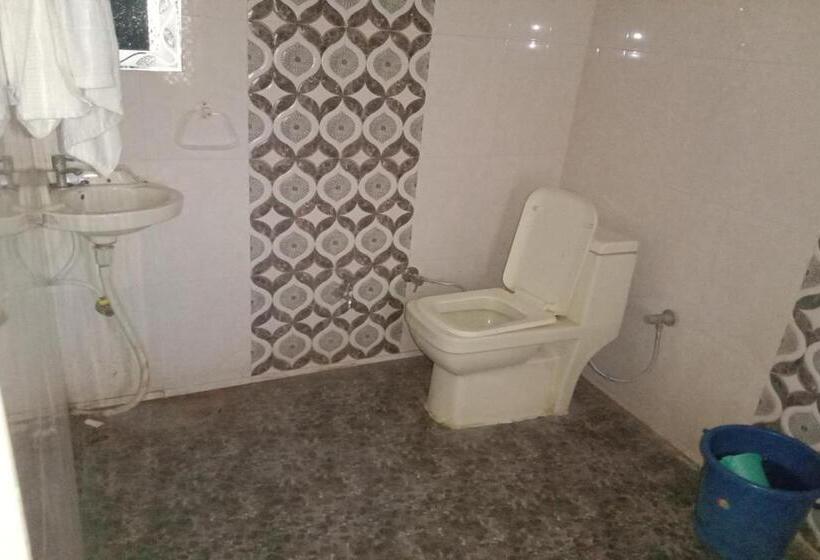 ペンション Pop Home 84678 Chanakya Palace