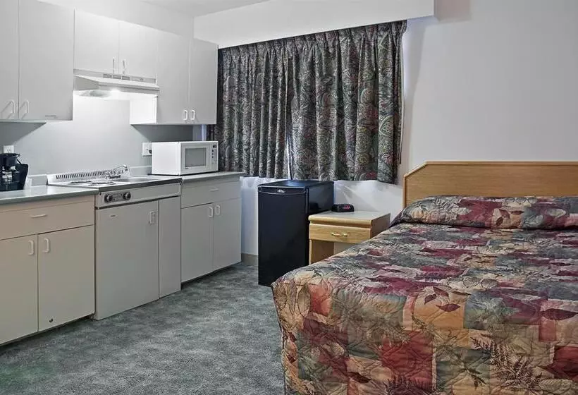 Canadas Best Value Inn Mile 0 Motel Lillooet