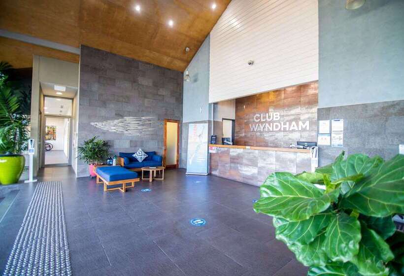 ホテル Club Wyndham Airlie Beach