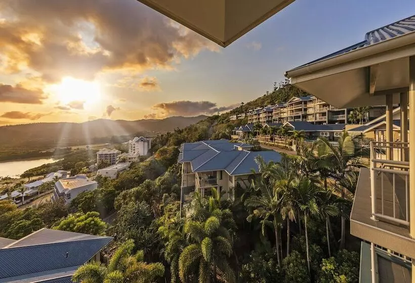 ホテル Club Wyndham Airlie Beach