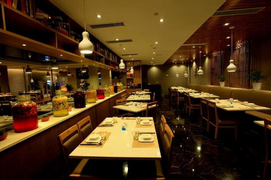 酒店 Fortune International Holiday