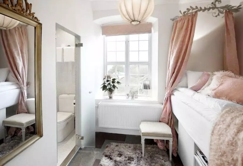 Hotelli Görvälns Slott