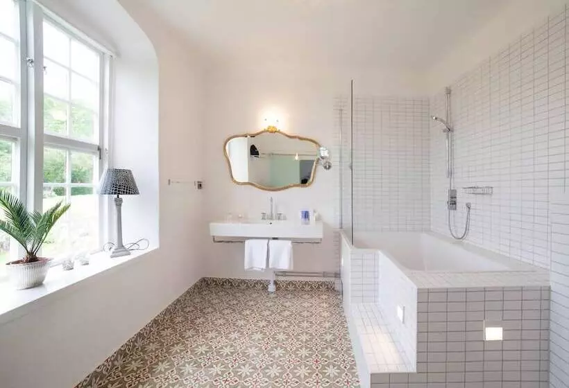 Hotelli Görvälns Slott