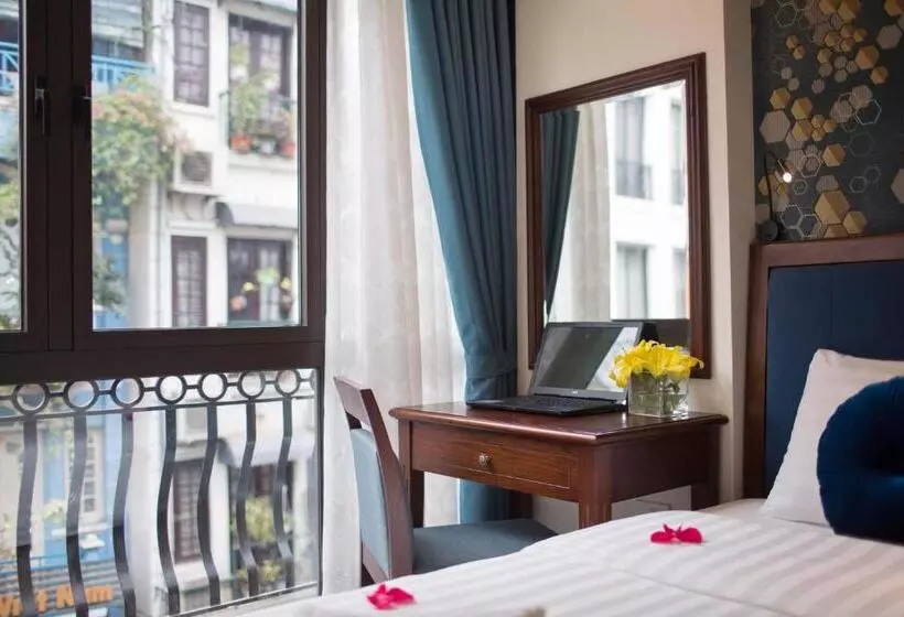 ホテル Holiday Emerald