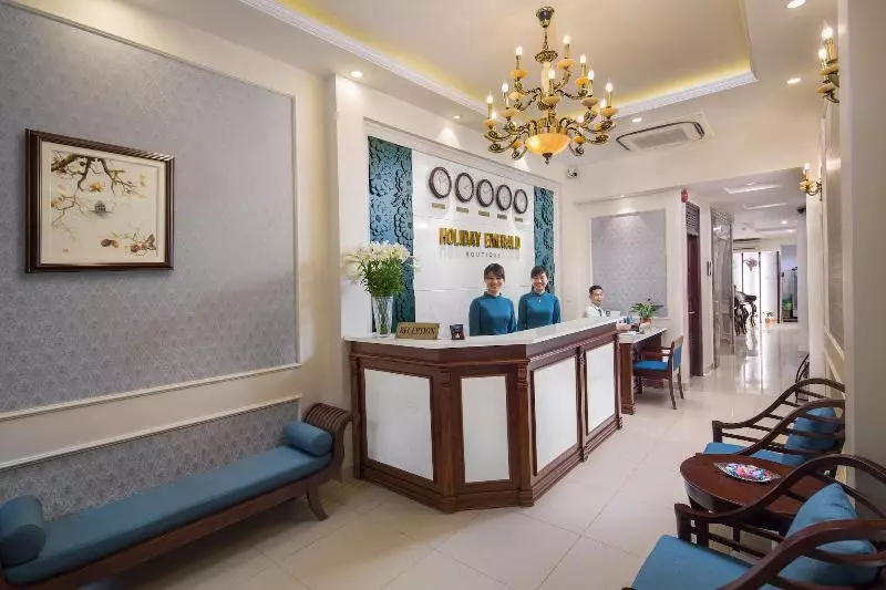 ホテル Holiday Emerald