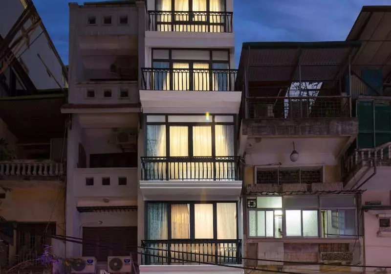 ホテル Holiday Emerald