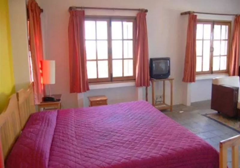 Hotelli Kasaar Jungle Resort