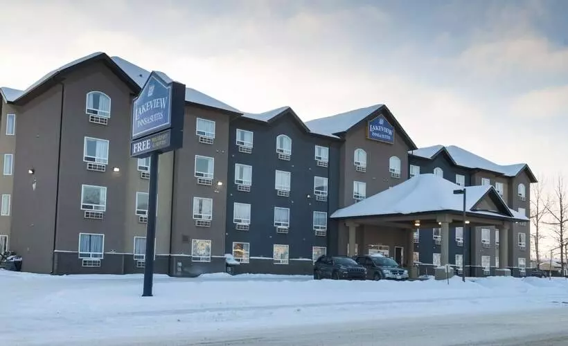 Hotel Lakeview Inns & Suites Fort Nelson