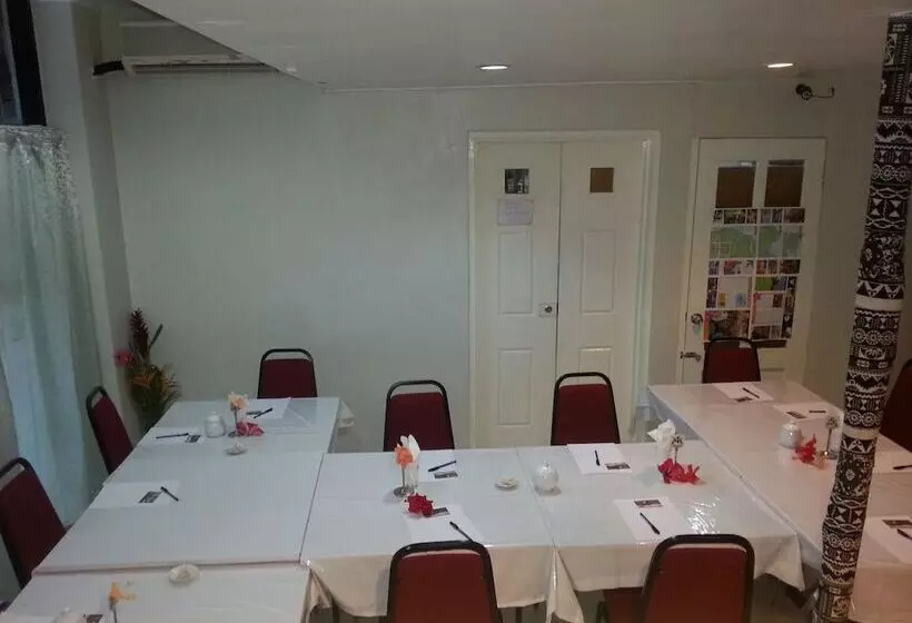 Szálloda Nadi Downtown